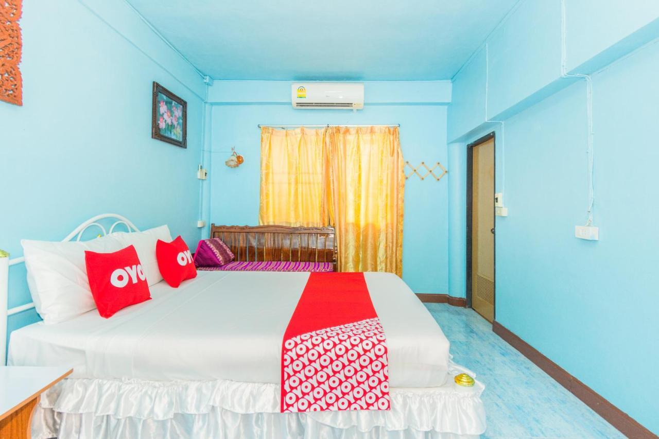 Oyo 712 Baandin Resort Phetchaburi Exteriör bild